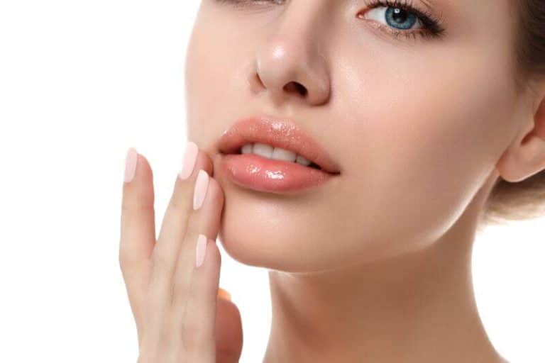 Lip Reduction Recovery Time: Quick Tips & Timeline Guide